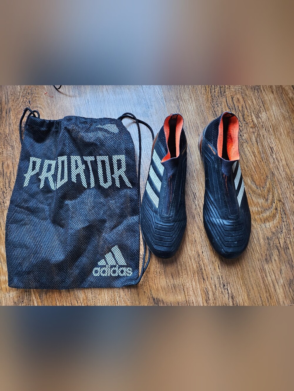 Adidas MEN PREDATOR 18 + FG Soccer Cleats Black And Gold Size US 9.5
